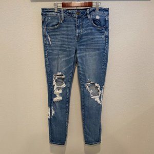 American Eagle Junior Blue Jeans Size 12 short